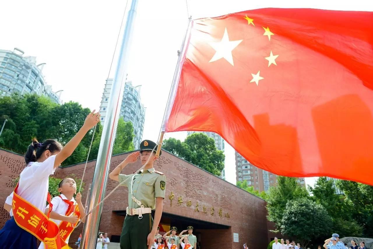 铁路12306推出“新”功能，给旅客从指尖直到“心”尖的暖意